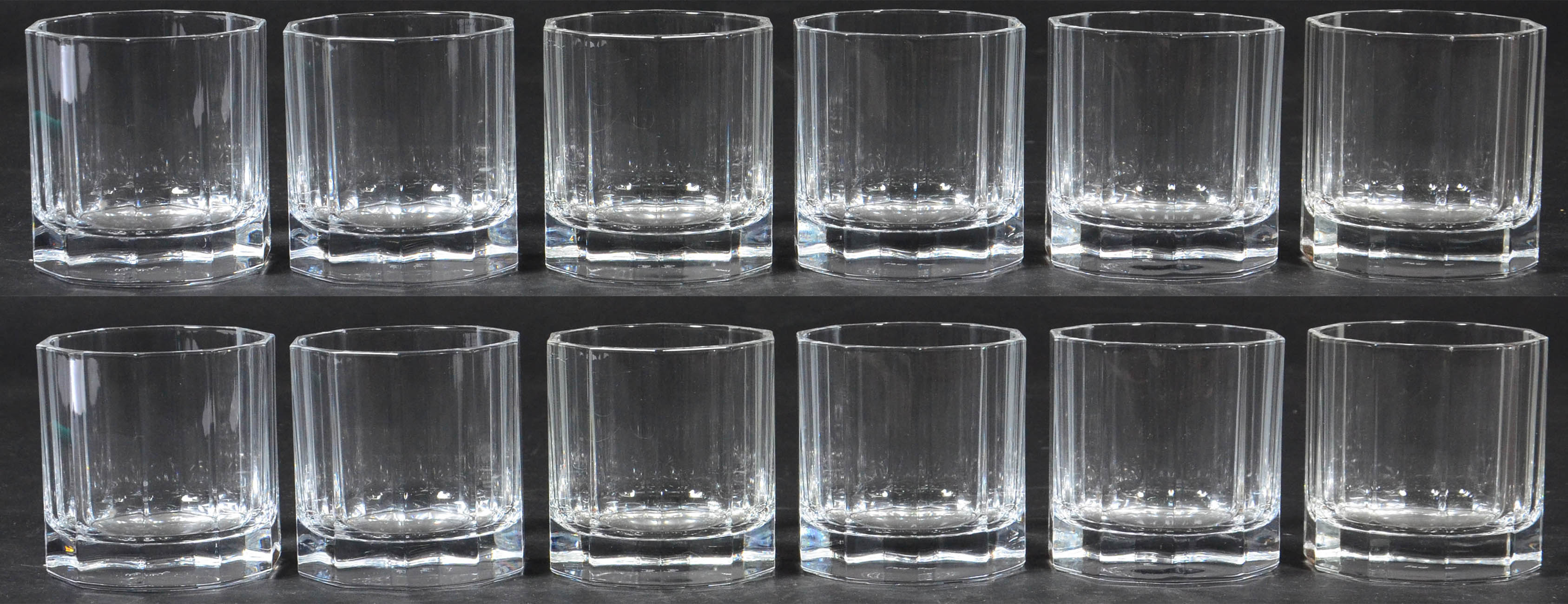 Lote 370 - foto 1 de 2