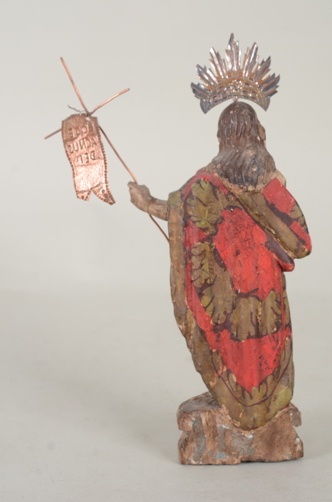 São João Batista - Antiga imagem de madeira policromada. Desgastes. - foto 4 de 11