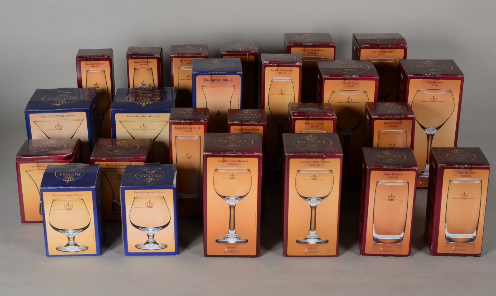 Vinte e três copos diversos em demi cristal, collection Royal... - foto 6 de 8