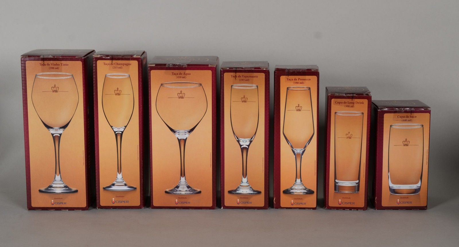 Vinte e três copos diversos em demi cristal, collection Royal... - foto 8 de 8