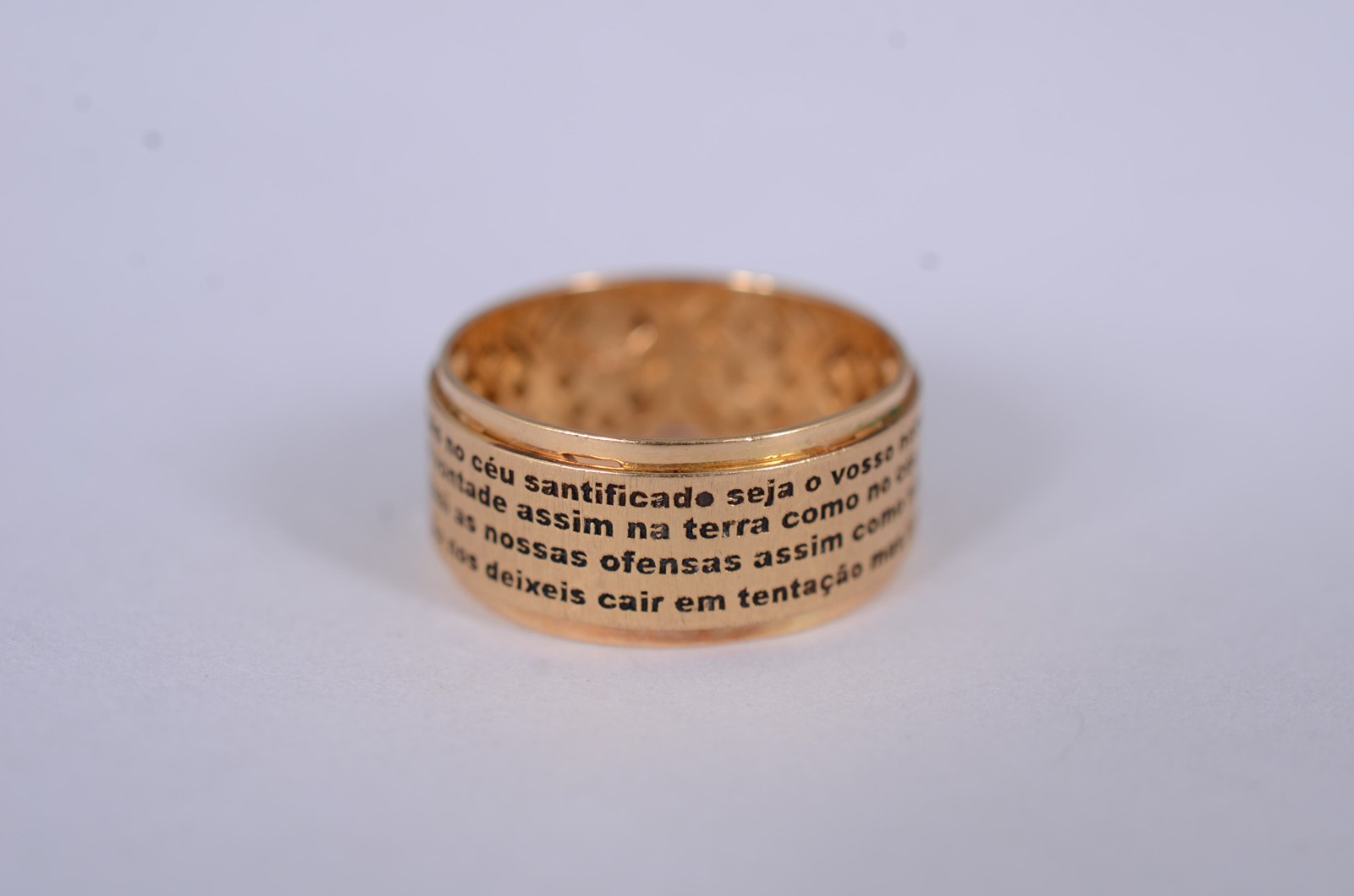 Anel de ouro amarelo 18 k., contraste 750mls com descrições ( Pai... - foto 4 de 5