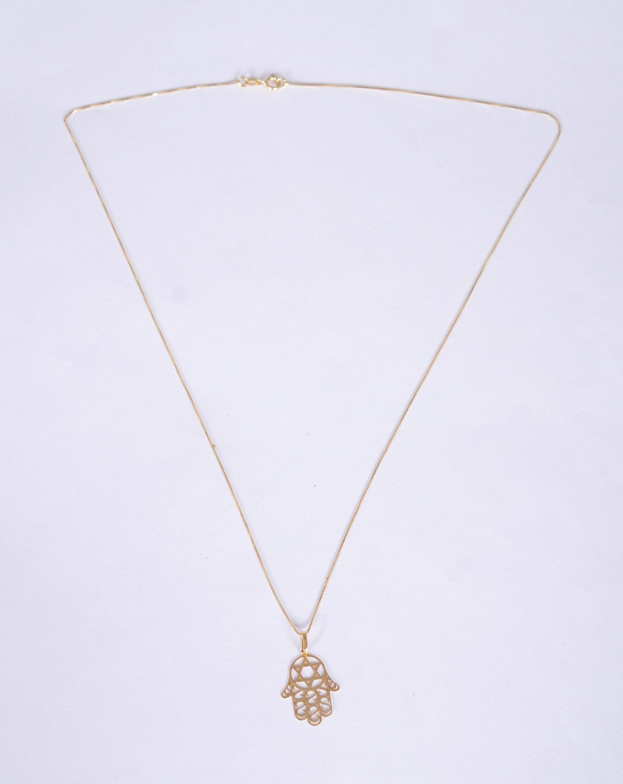 Colar de ouro 18 k., contraste 750 com pendente feitio estrela de... - foto 2 de 5