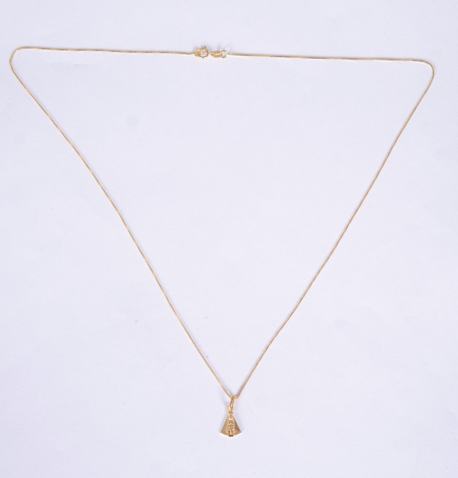 Colar de ouro 18 k., contraste 750 com pendente feitio Nossa Senhora... - foto 2 de 5