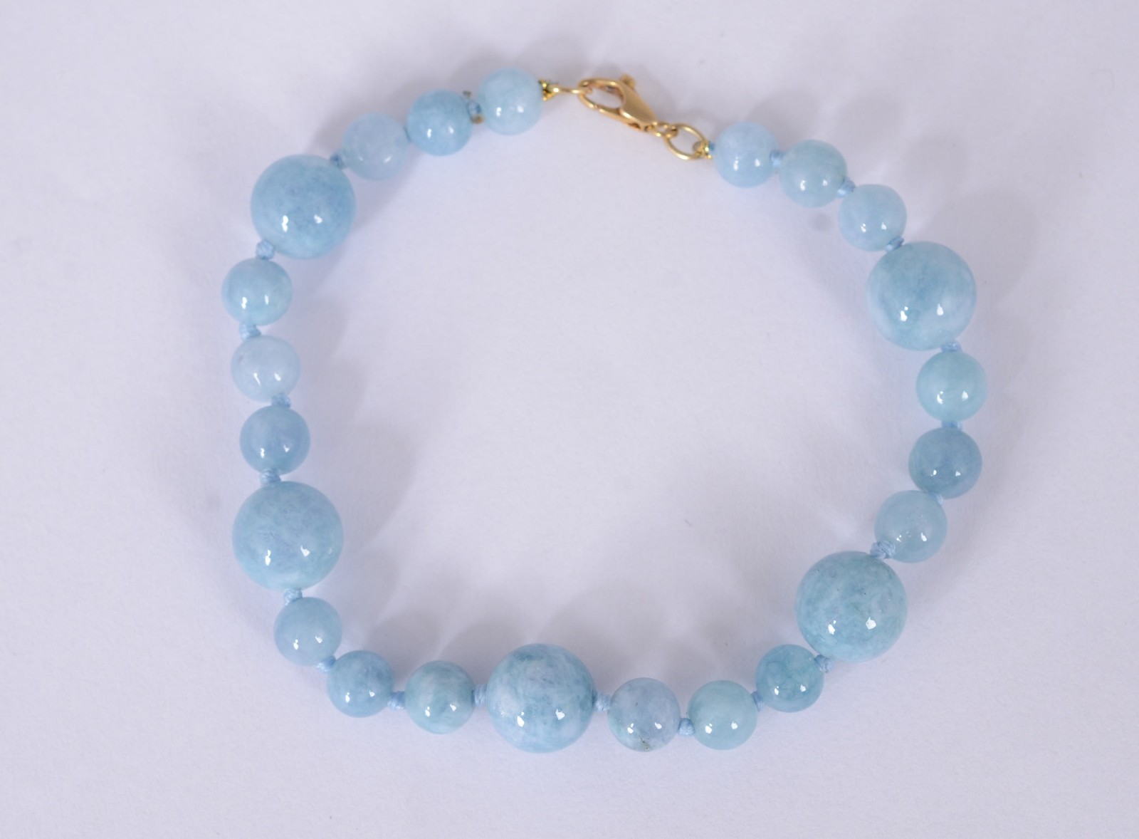 Pulseira com fecho de ouro 18 k., contraste 750 com bolas em água... - foto 1 de 4