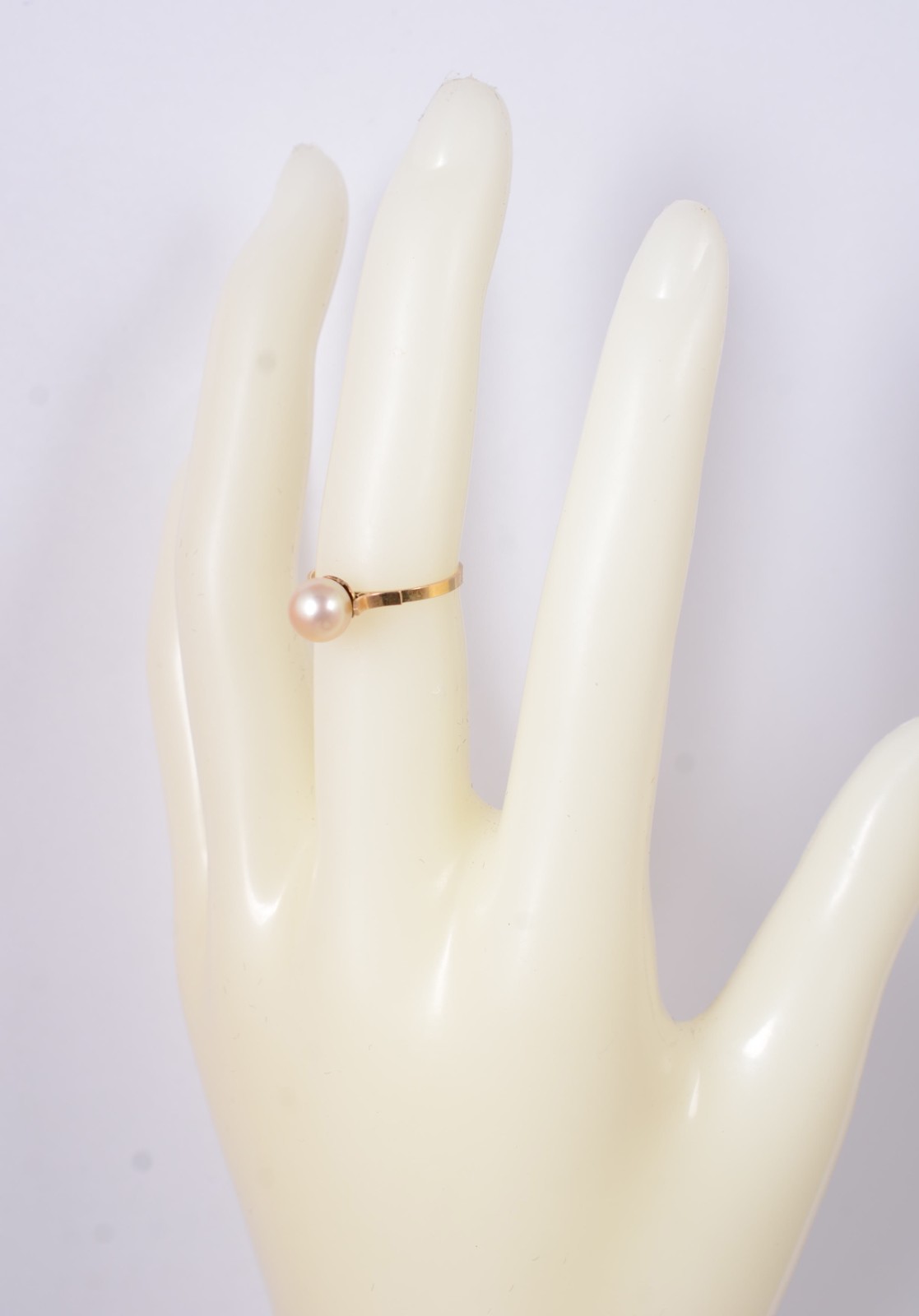 Anel de ouro 18 k. com uma perola, aro 17. (Por motivos de segurança... - foto 5 de 8