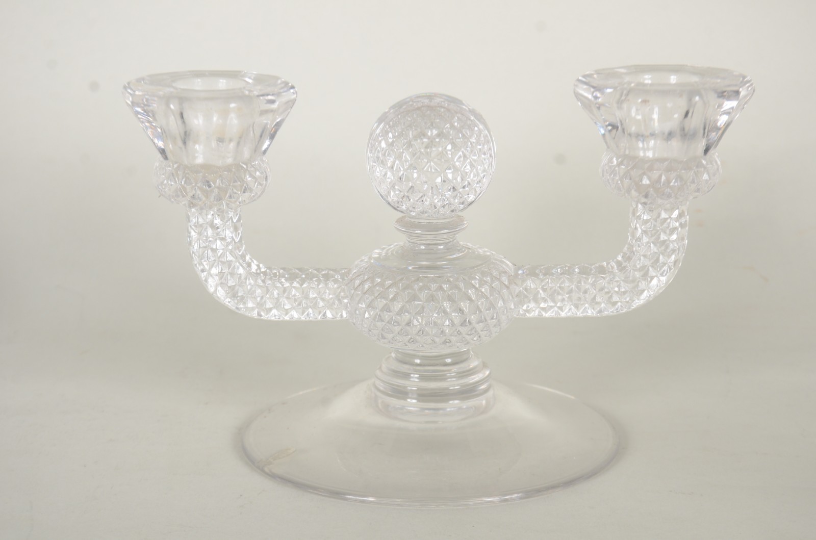 Três candelabros de cristal para 2 luzes cada. - foto 9 de 10