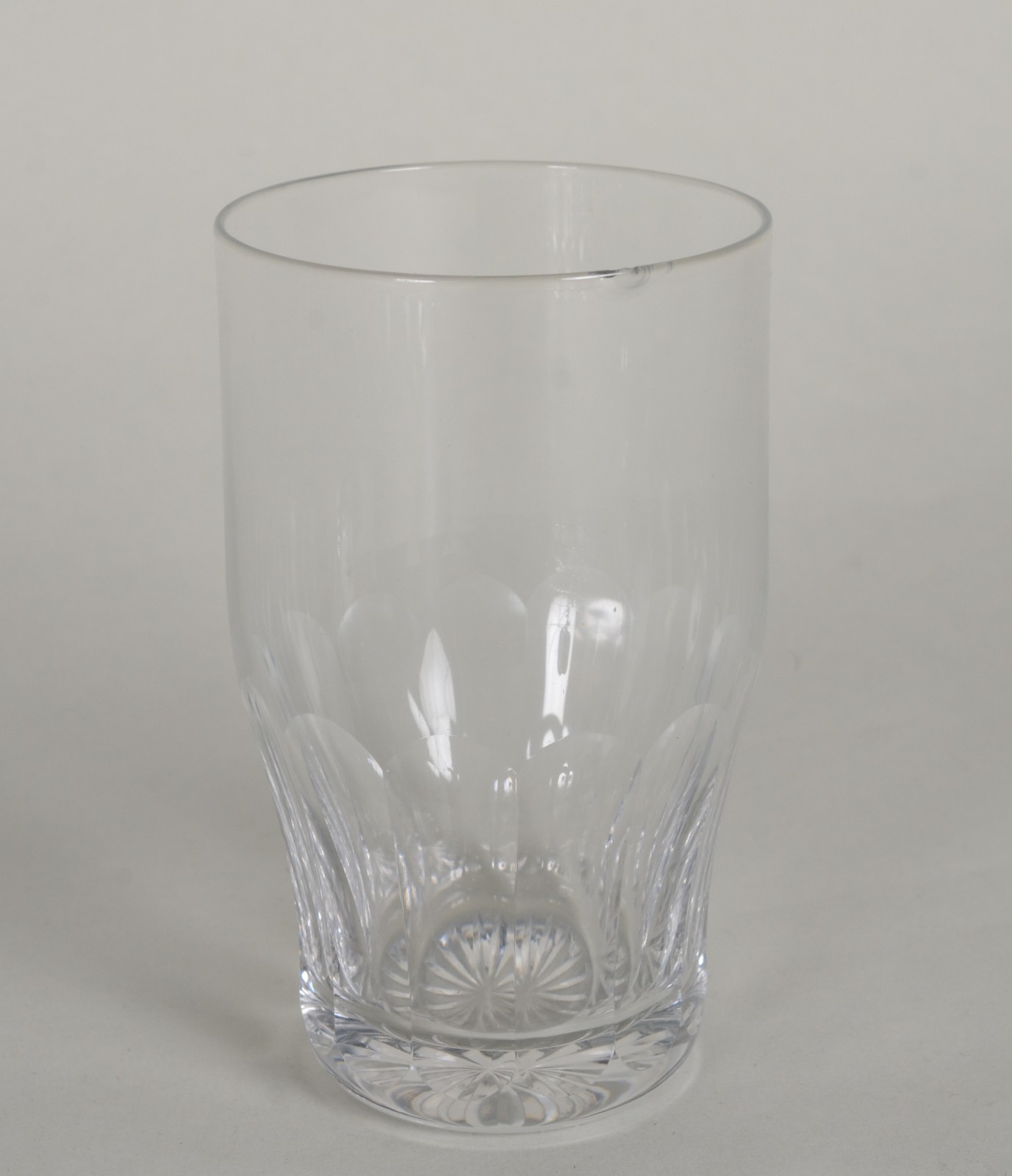 Serviço de cristal, composto de: 9 para vinho tinto, 9 para vinho... - foto 3 de 6