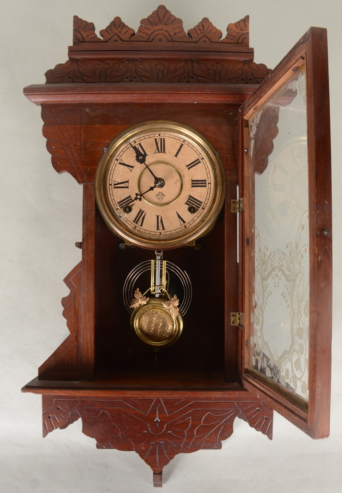 Relógio de parede Ansonia, caixa de madeira. Máquina parada. - foto 3 de 8