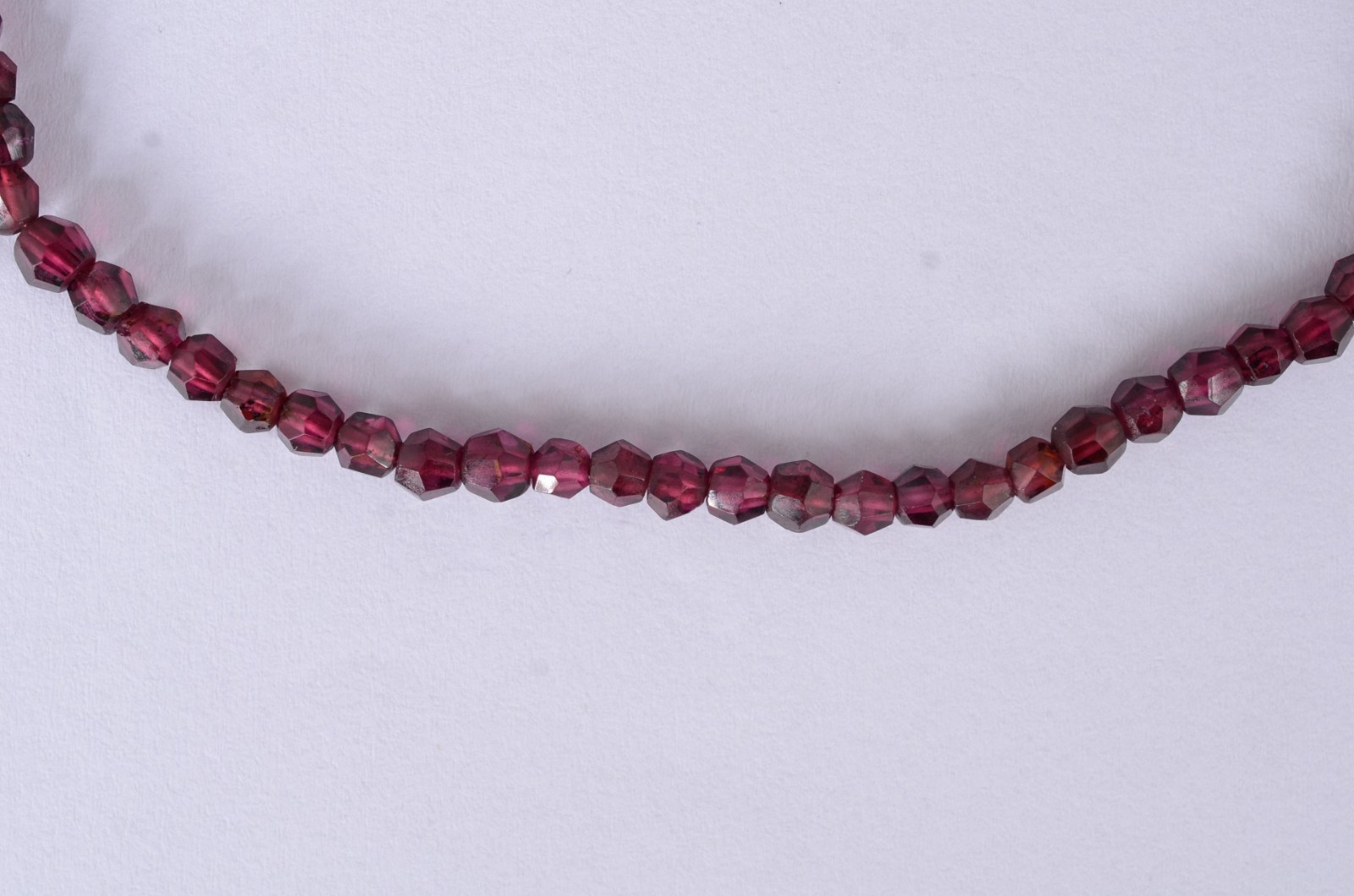Pulseira de ouro 18 k. com pedrinhas calibradas e lapidadas. (Por... - foto 4 de 4