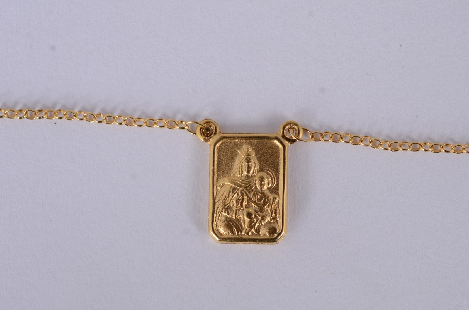Colar de ouro 18 k., contraste 750, pendente coração de Jesus. (Por... - foto 2 de 5