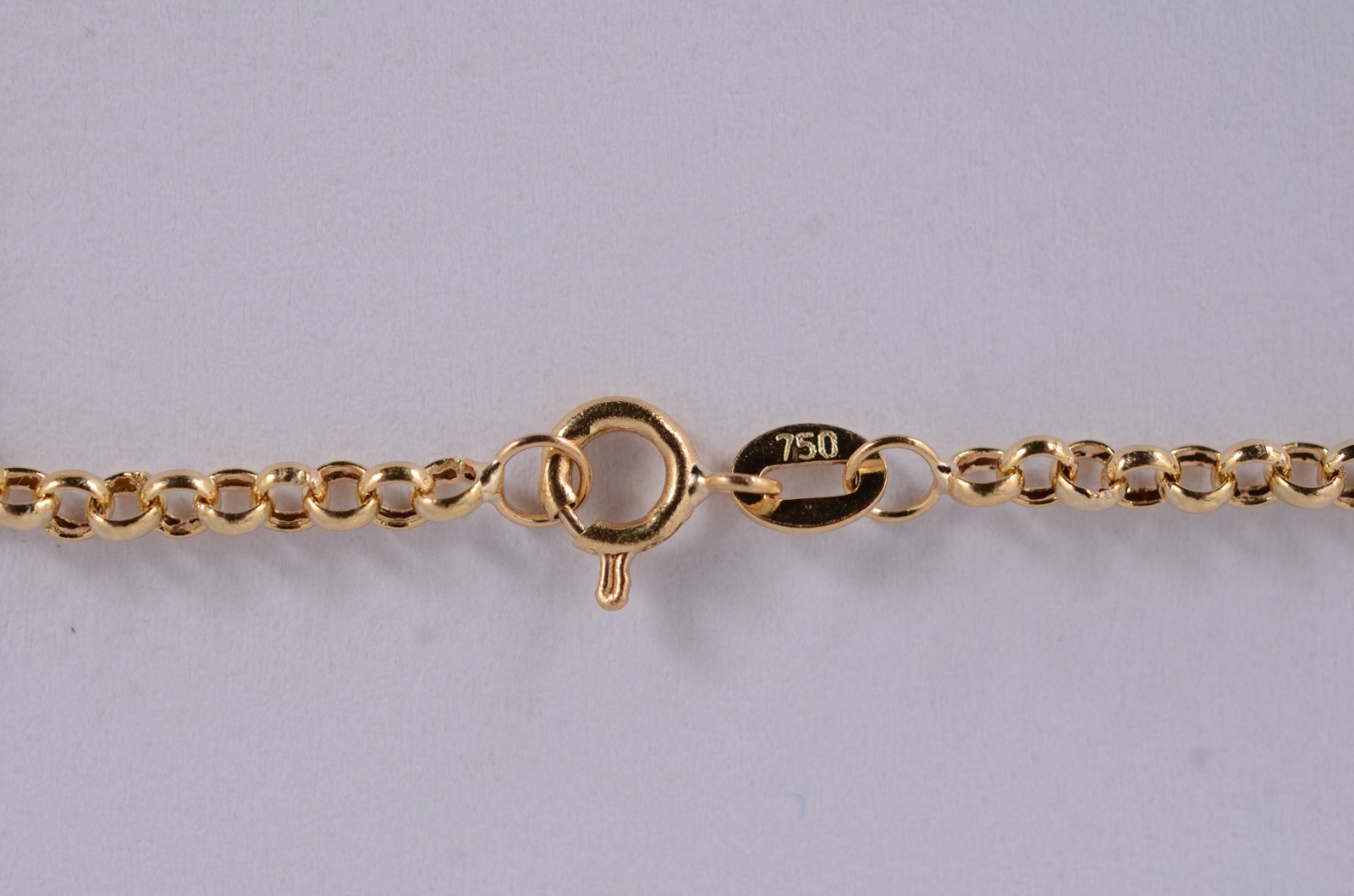 Pulseira de ouro 18 k., contraste 750 com élos portugueses. (Por... - foto 2 de 5