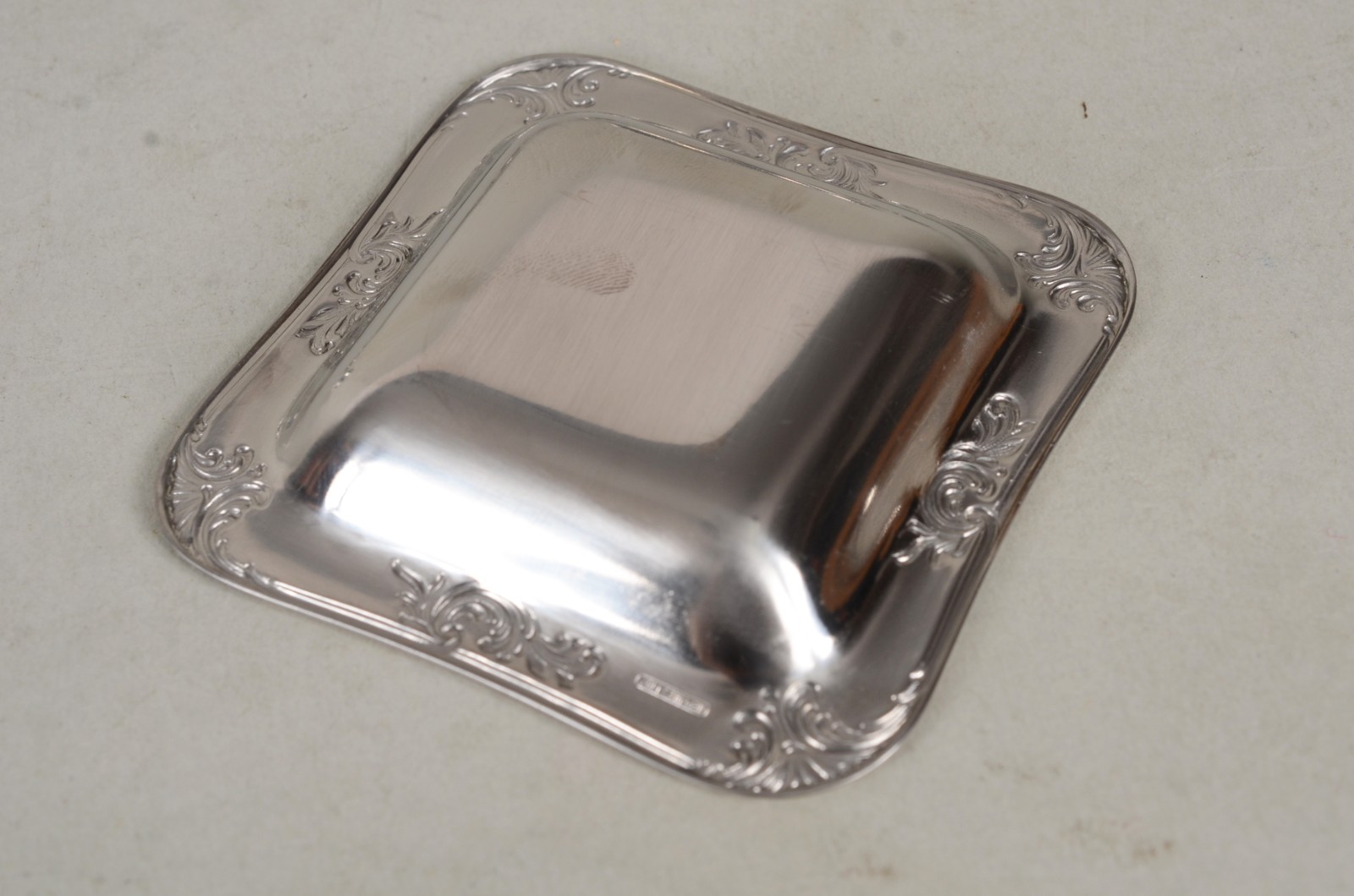 Faqueiro de aço Inox Hercules, composto de: 11 garfos, 11 facas, 12... - foto 9 de 11