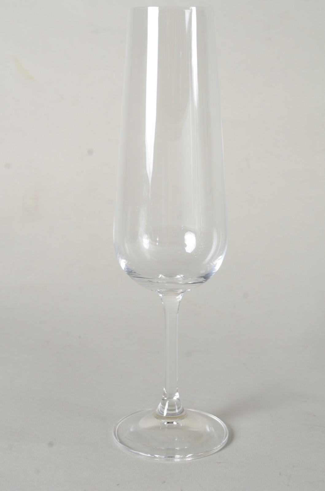 Seis flutes de cristal para champagne, 280 ml. - foto 3 de 5