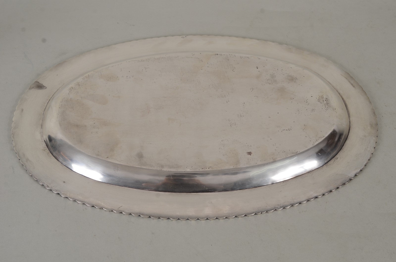 Travessa de prata Sterling, contraste 925 feitio oval. Peso da prata... - foto 5 de 8