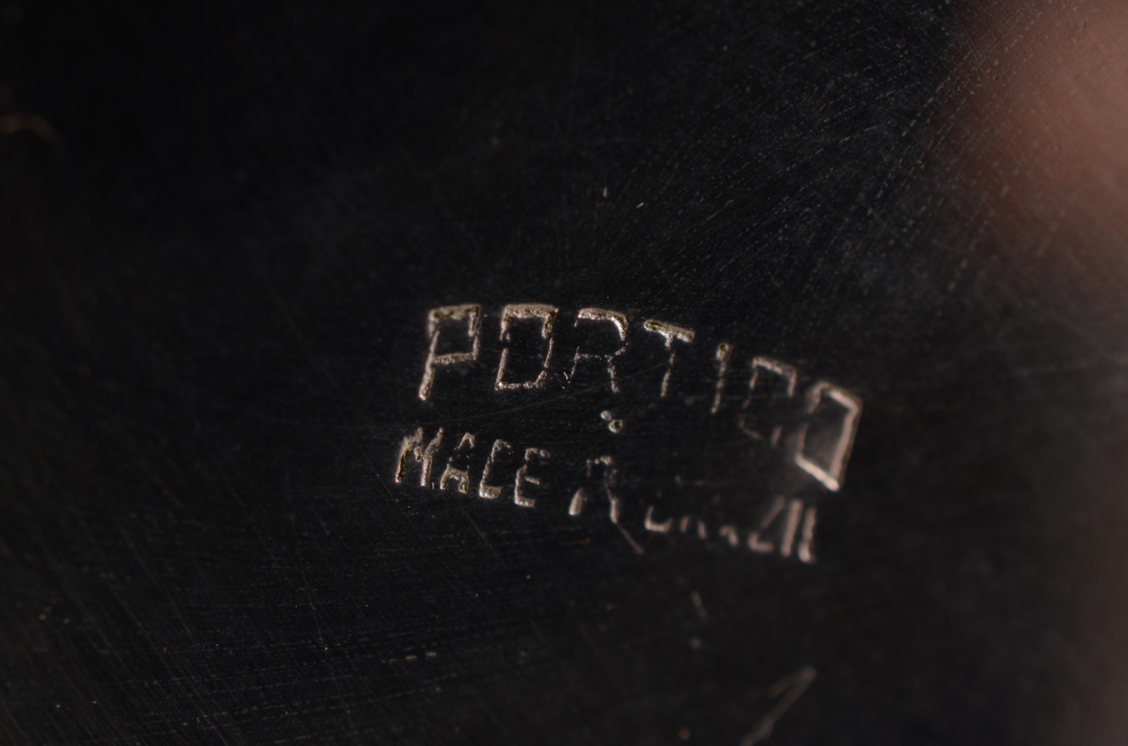 Seis peças de metal prateado. - foto 4 de 7
