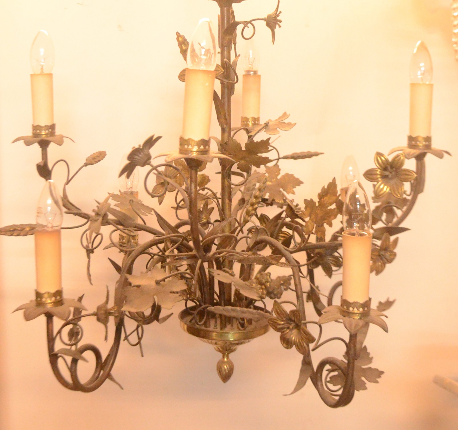 Lustre de metal. Oxidado. - foto 4 de 11