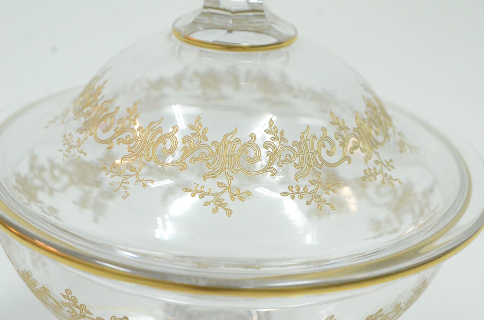 Compoteira de cristal com presentoir, decorada com guirlandas... - foto 3 de 9