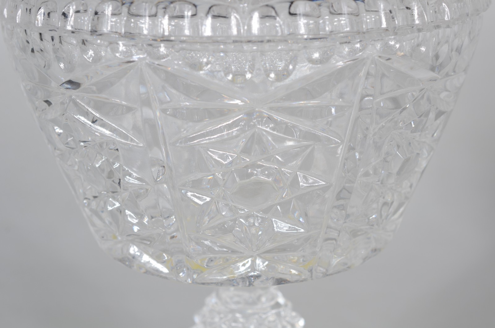 Duas bombonieres de cristal europeu lapidado. - foto 3 de 8