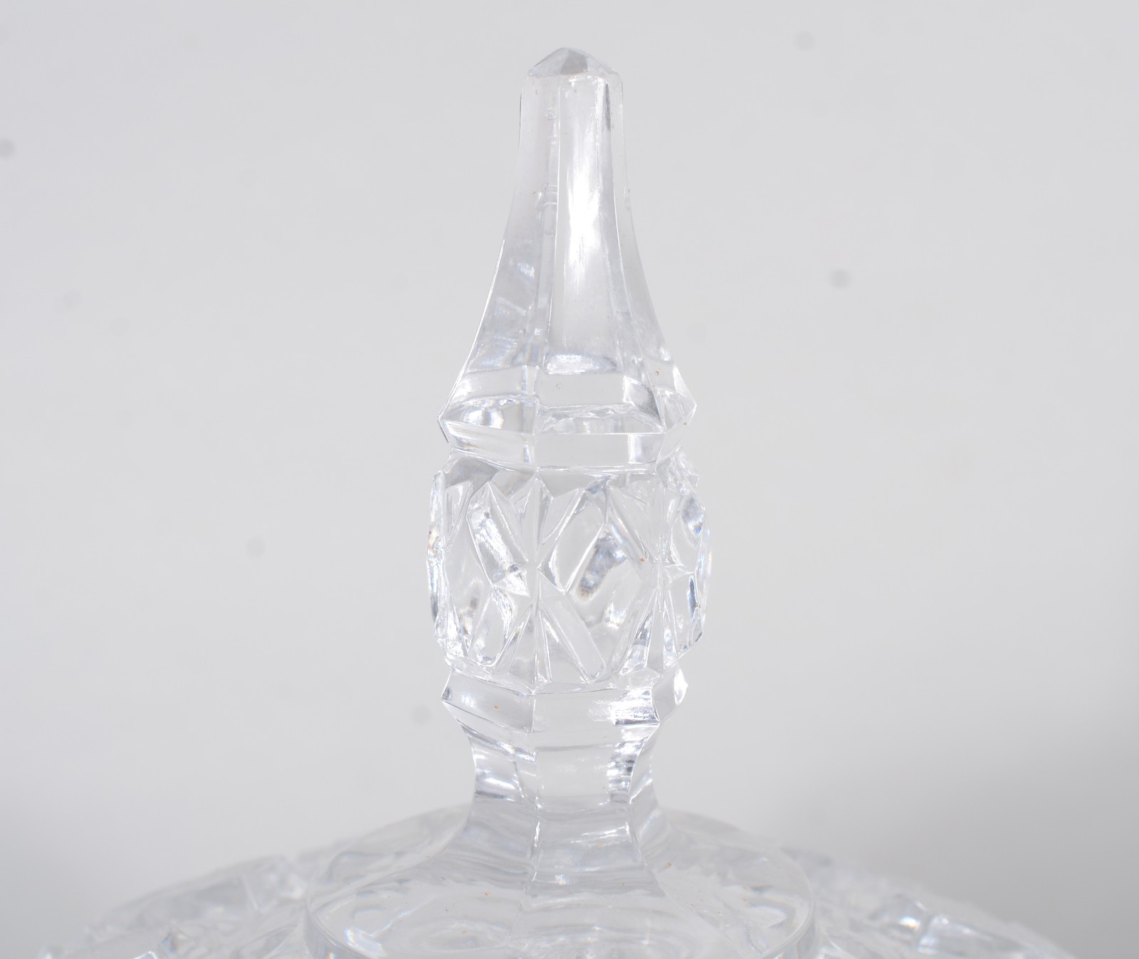 Duas bombonieres de cristal tcheco lapidado. - foto 10 de 10