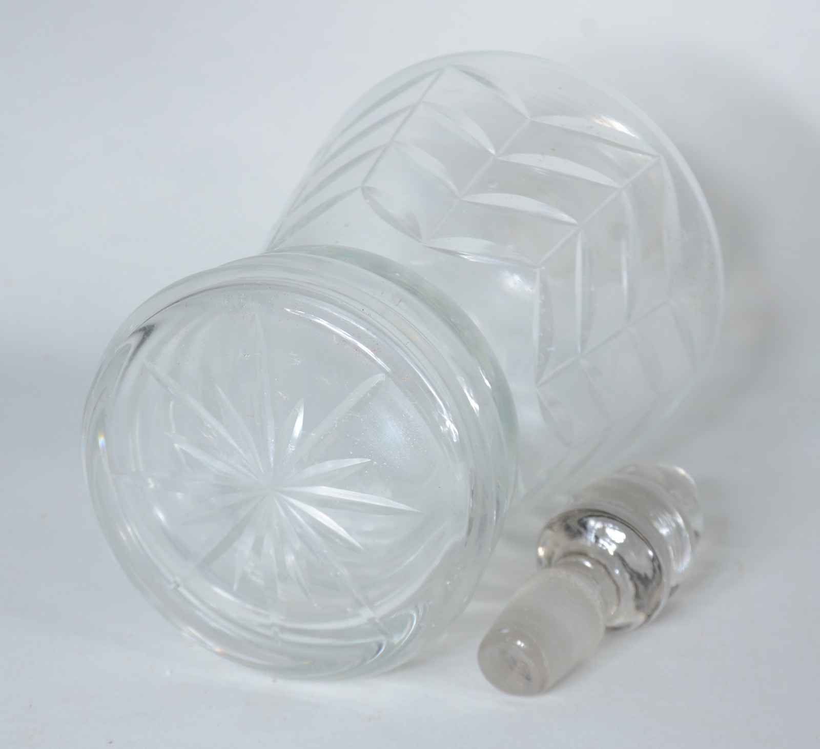 Serviço de cristal, composto de: 12 para água, 11 para vinho, 10 para... - foto 6 de 9