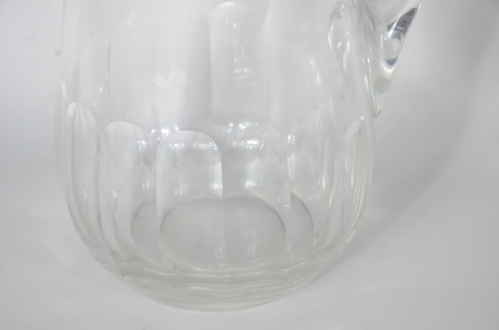 Serviço de cristal facetado, composto de: 10 copos longos, 12 para... - foto 5 de 10