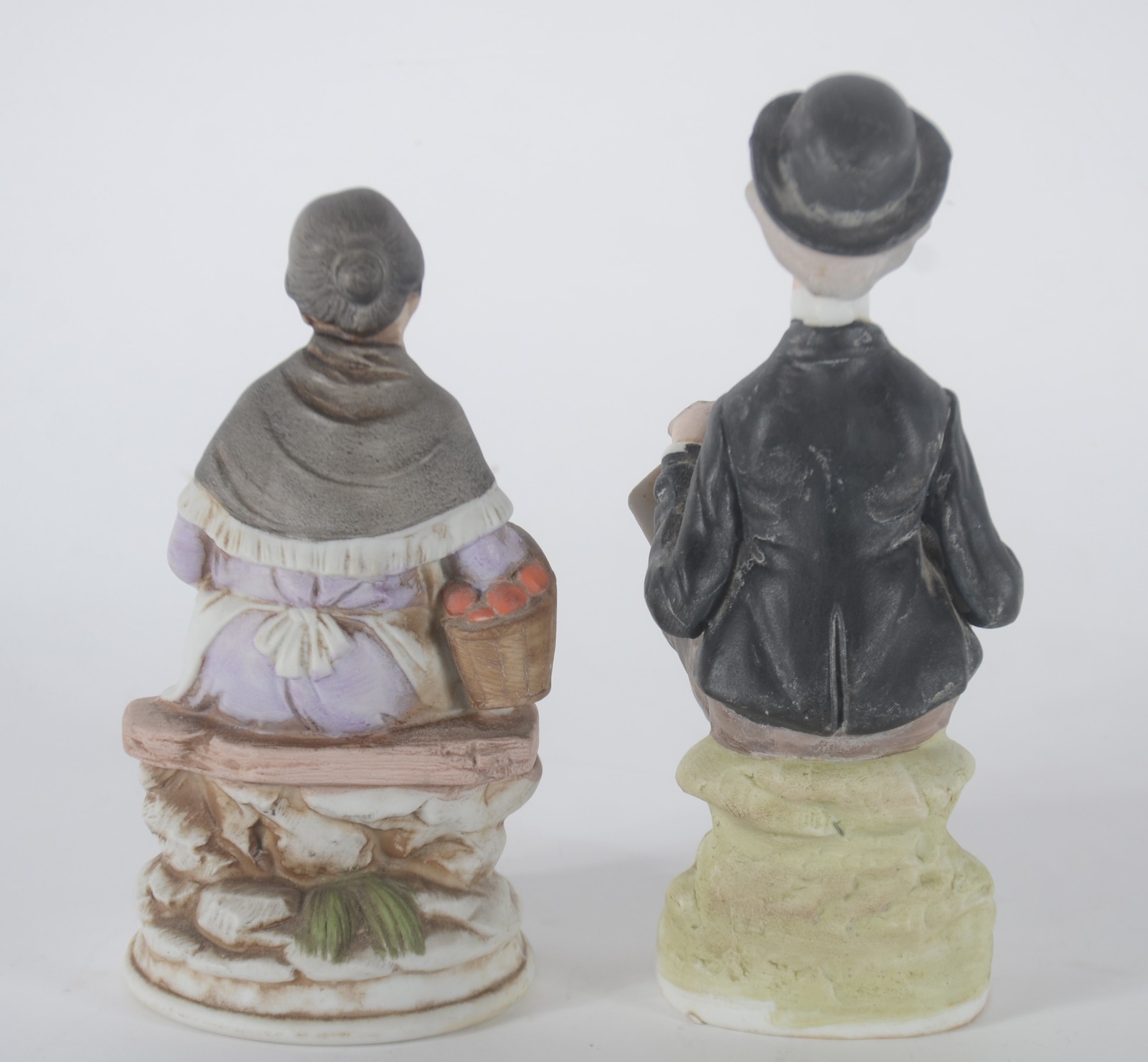 Diversas peças de porcelana policromada, sendo: 6 pratos orientais e... - foto 7 de 11