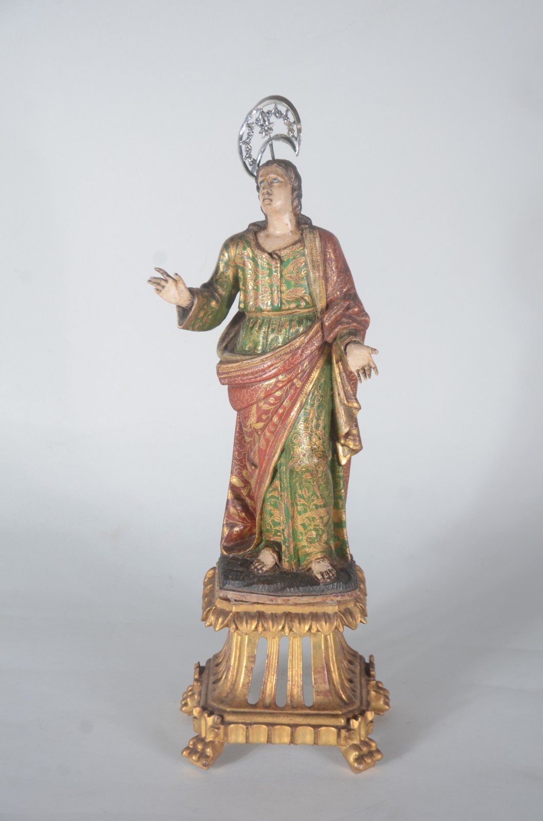 São João Evangelista - Antiga imagem de calvário em madeira... - foto 1 de 7