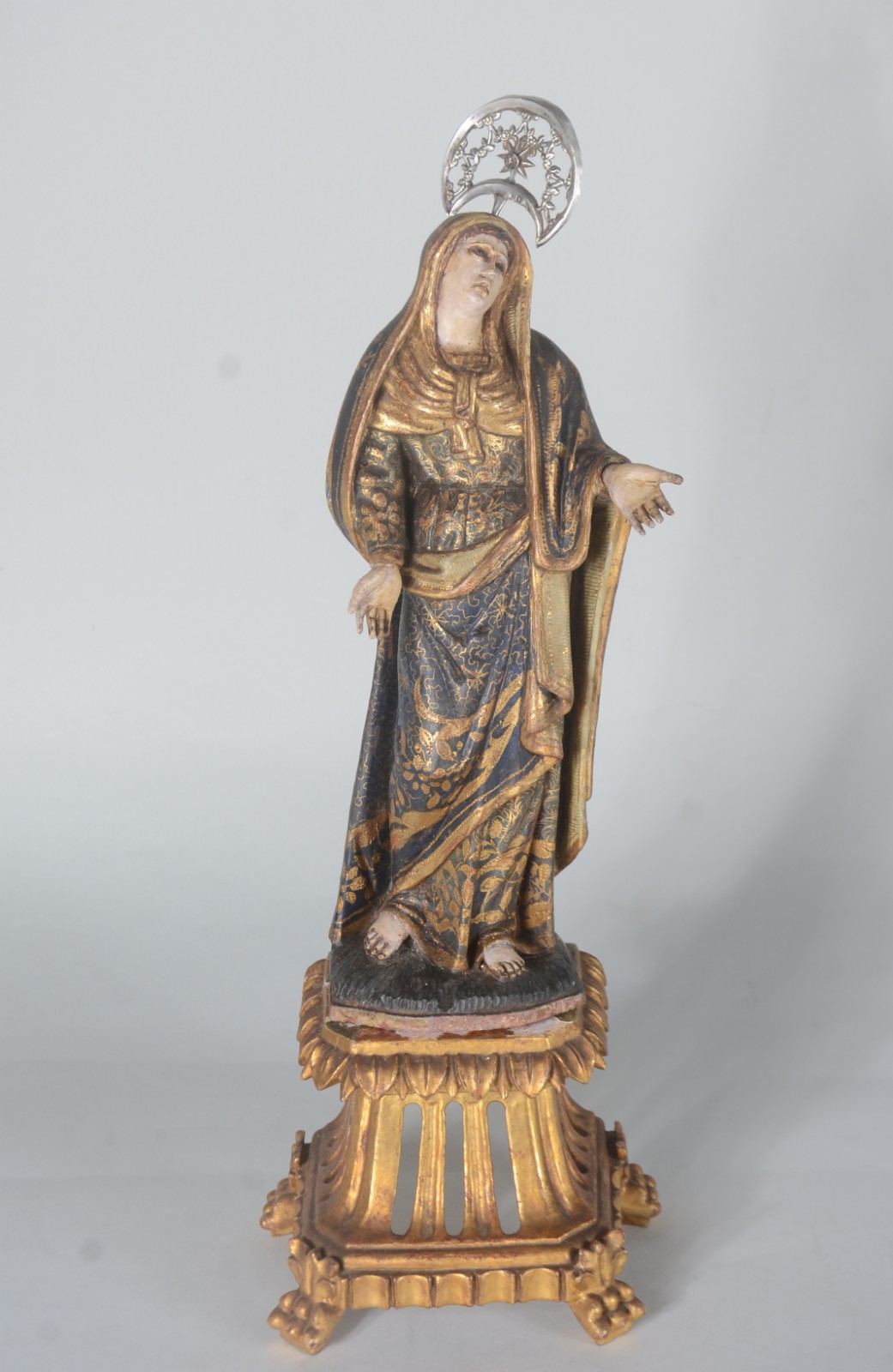 Santa Maria Magdalena - Antiga imagem de calvário em madeira... - foto 1 de 8