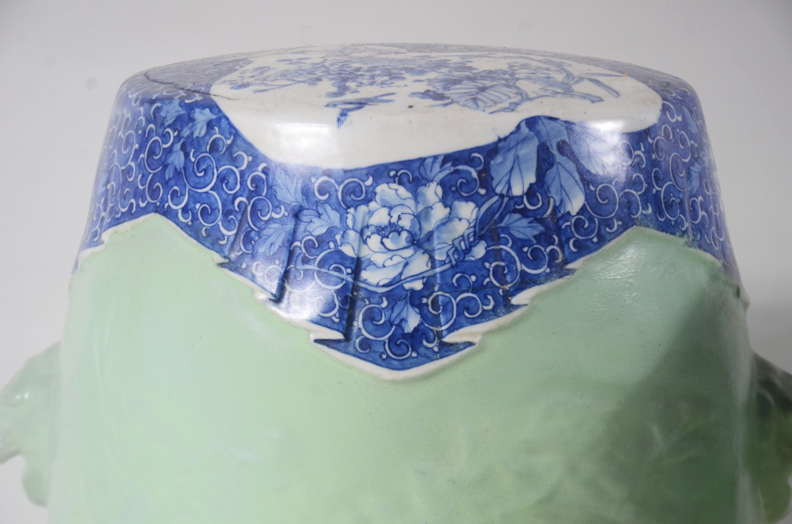 Par de banquetas (Seat Garden) de porcelana oriental verde, tampo... - foto 8 de 10