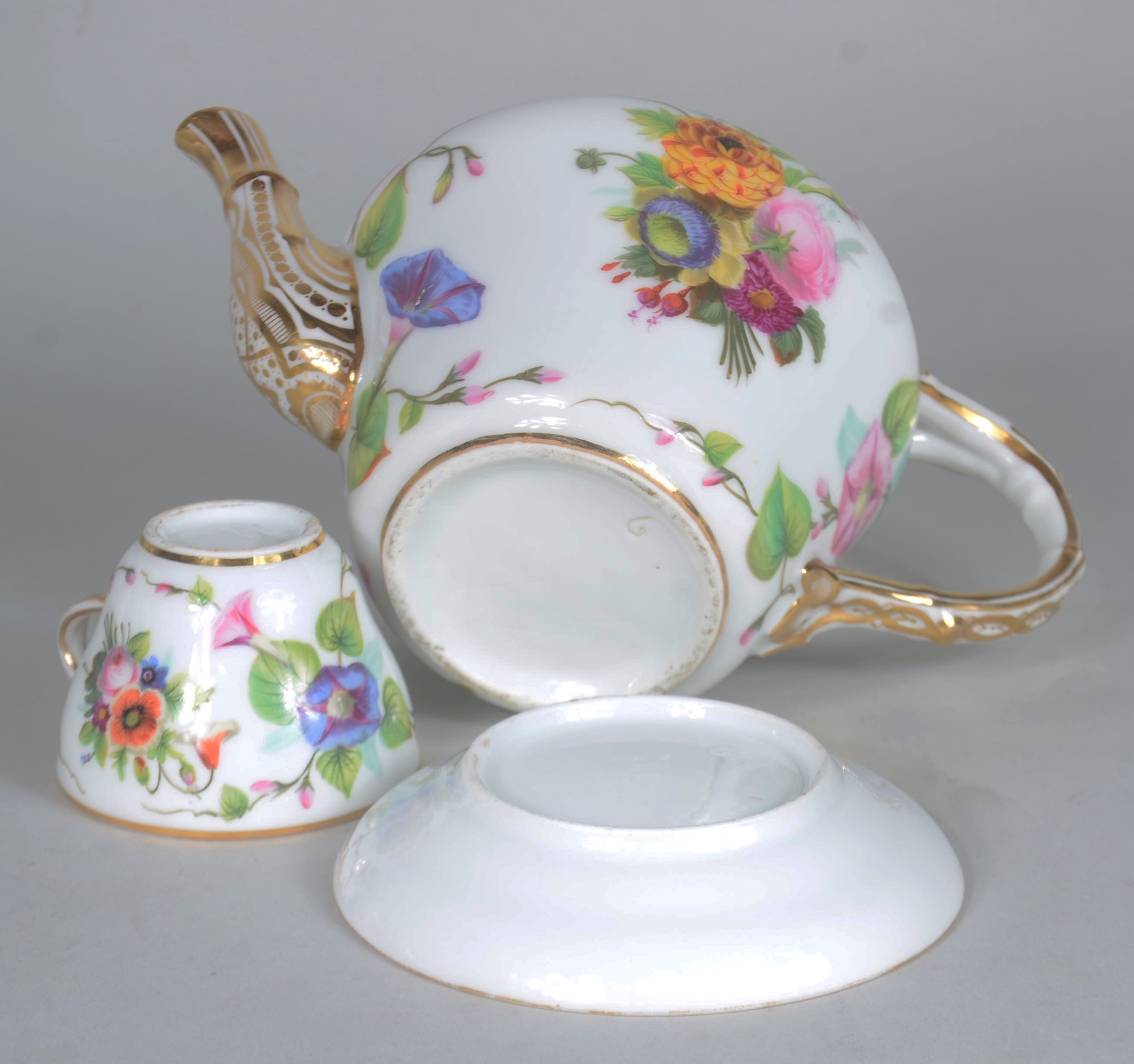 Serviço de chá de porcelana francesa Velho Paris, fundo branco com... - foto 10 de 11