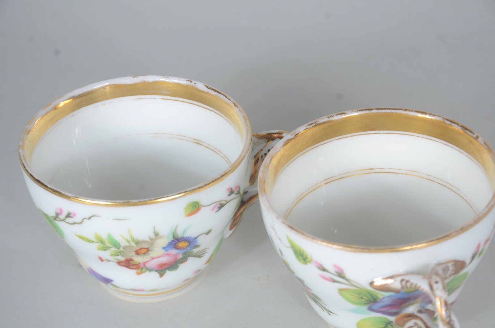 Serviço de chá de porcelana francesa Velho Paris, fundo branco com... - foto 11 de 11