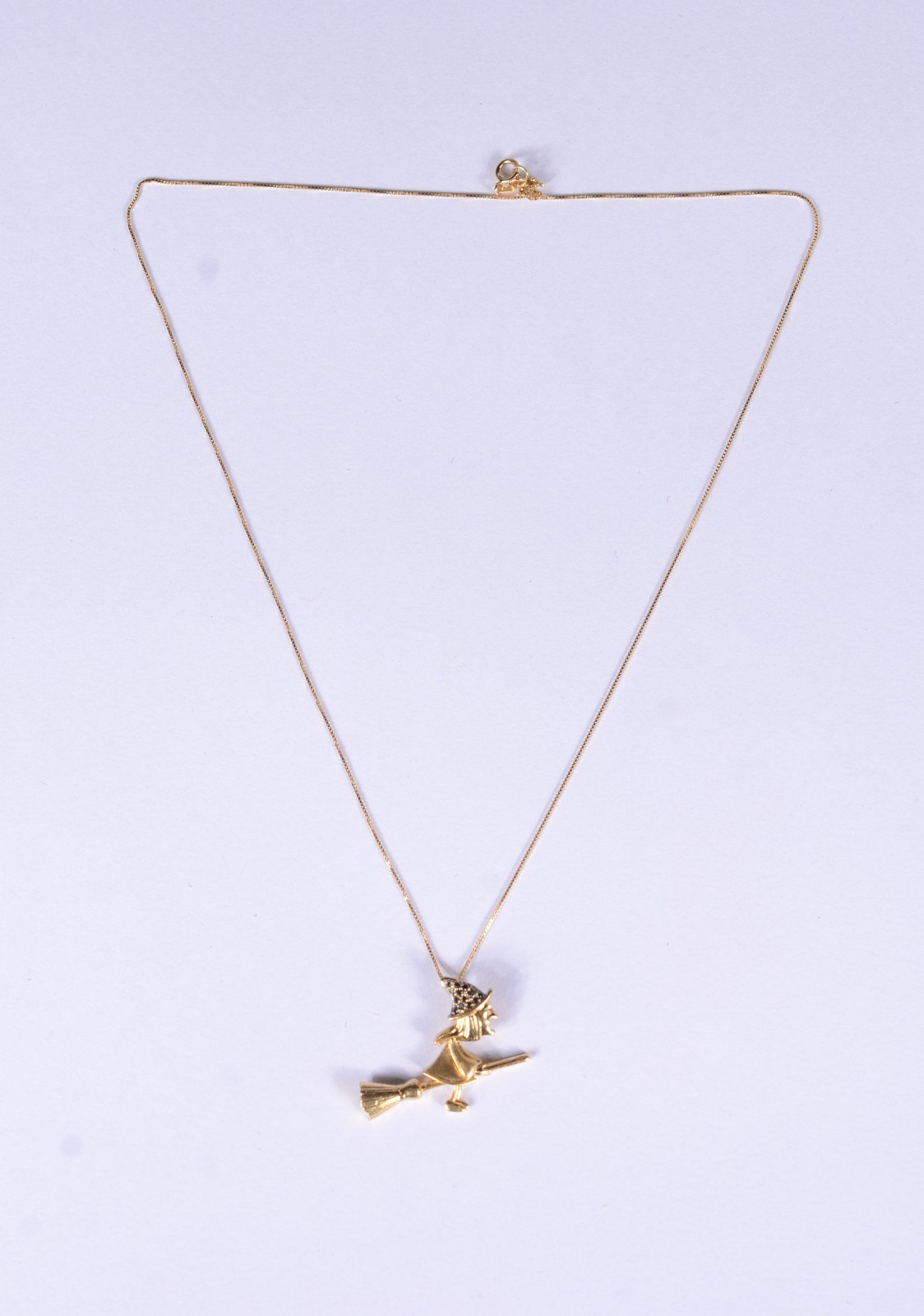Colar de ouro 18 k., contraste 750 mls com pendente. (Por motivos de... - foto 2 de 6