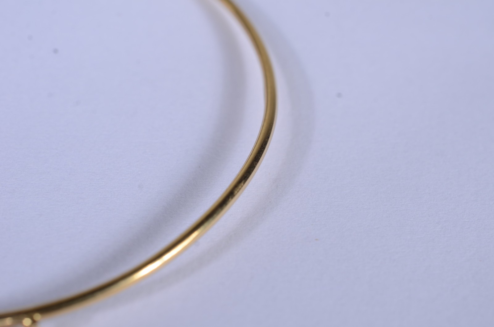 Pulseira de ouro 18 k., contraste 750, modelo escrava. (Por motivos... - foto 2 de 3
