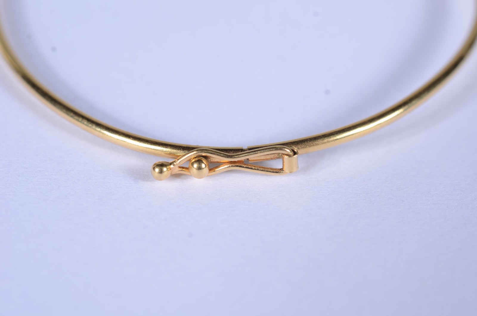 Pulseira de ouro 18 k., contraste 750, modelo escrava. (Por motivos... - foto 3 de 3