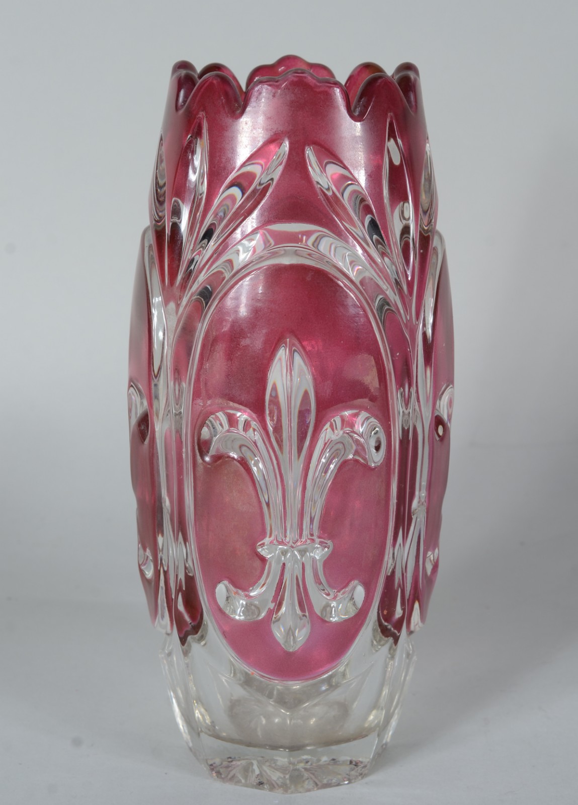 Três vasos de demi cristal Art Deco. - foto 3 de 7