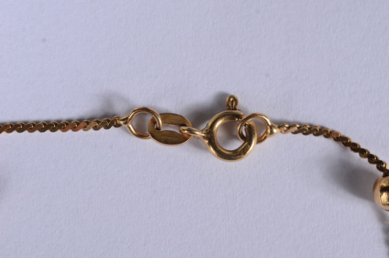 Pulseira de ouro 18 k., contraste 750 com bolinhas. (Por motivos de... - foto 4 de 5