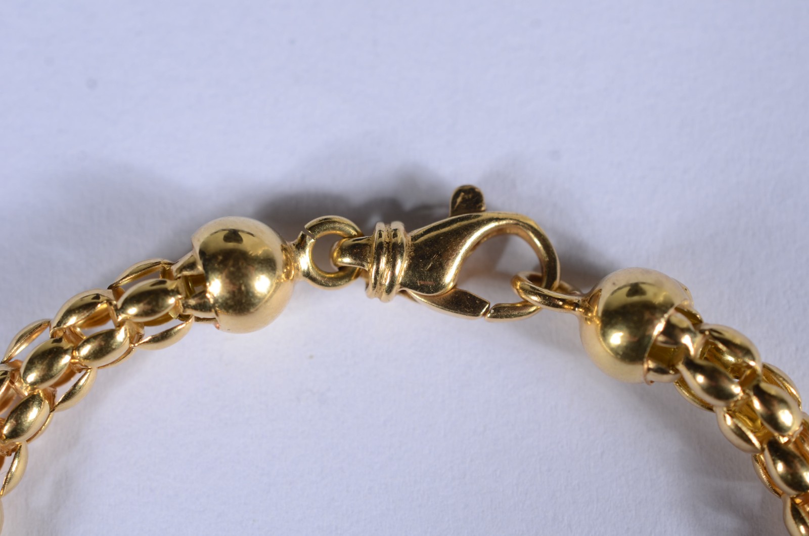 Pulseira de ouro 18 k., feitio elos portugueses. (Por motivos de... - foto 2 de 6