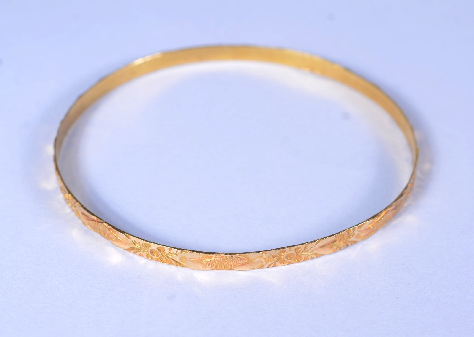 Pulseira escrava de ouro 18 k. (Por motivos de segurança a peça não... - foto 1 de 7