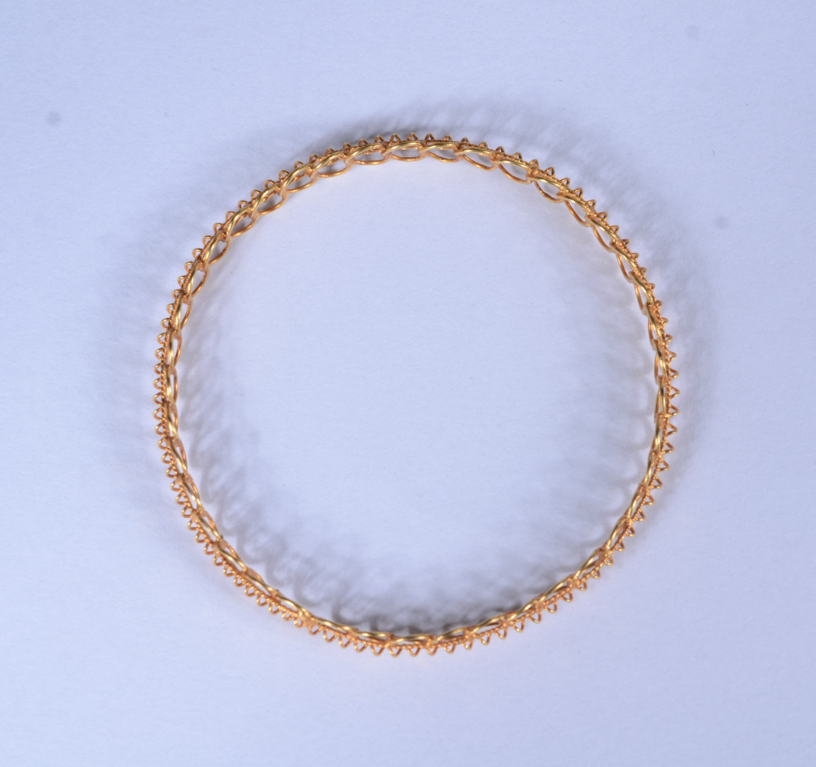 Pulseira escrava de ouro 18 k. (Por motivos de segurança a peça não... - foto 5 de 5