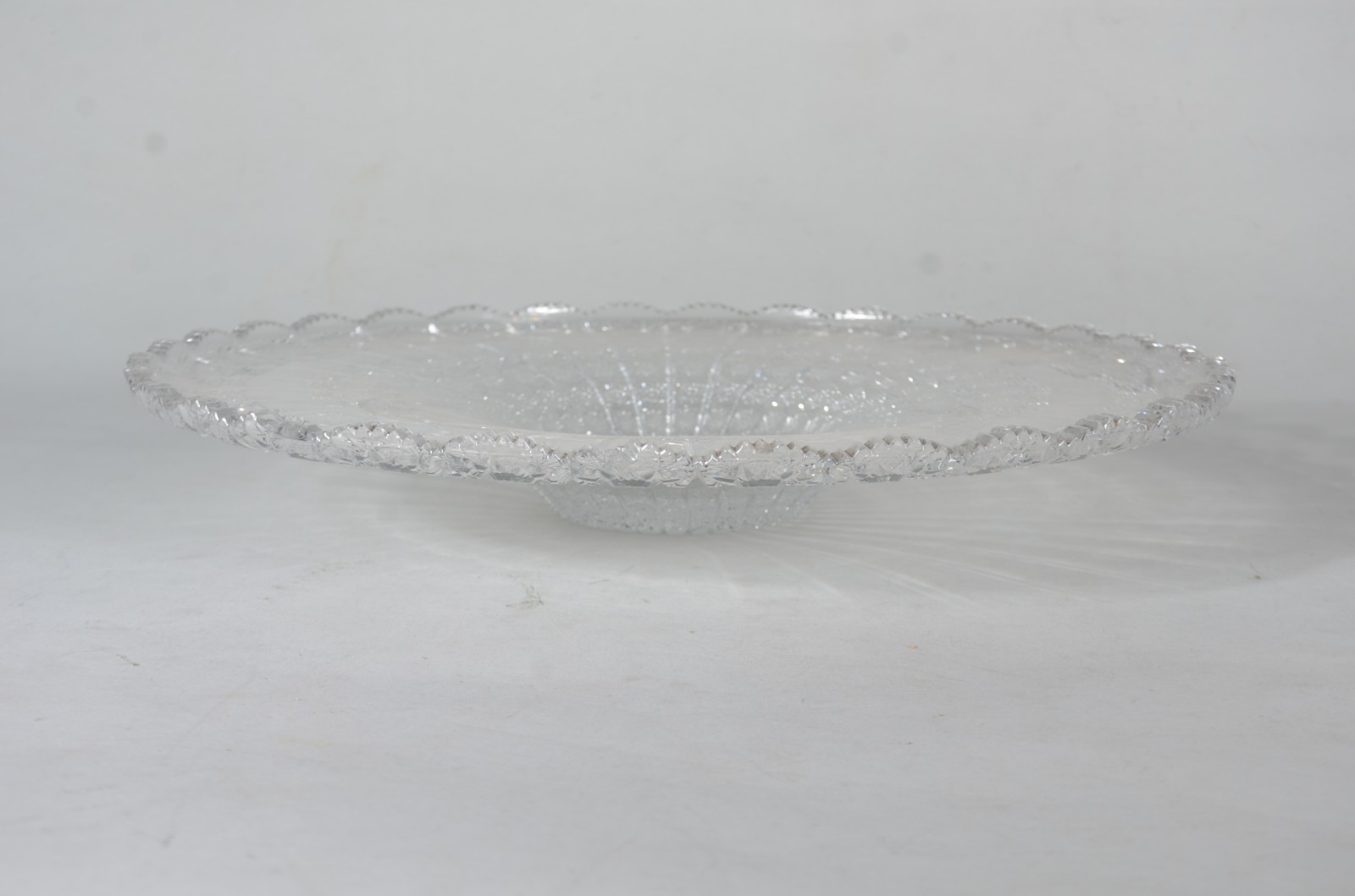 Fruteira de cristal tcheco lapidado. - foto 7 de 11