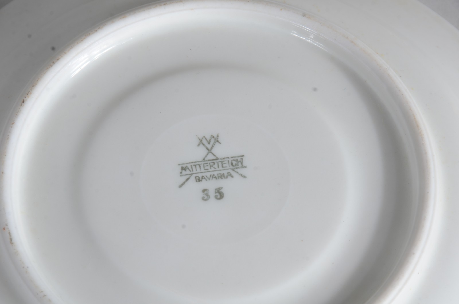 Conjunto de 6 xícaras com pires de chá de porcelana alemã Bavaria... - foto 6 de 6