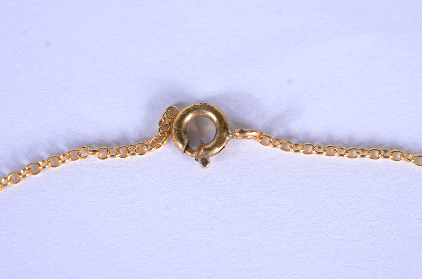 Tornozeleira de ouro 18 k., contraste 750, elinhos e com placa... - foto 4 de 5
