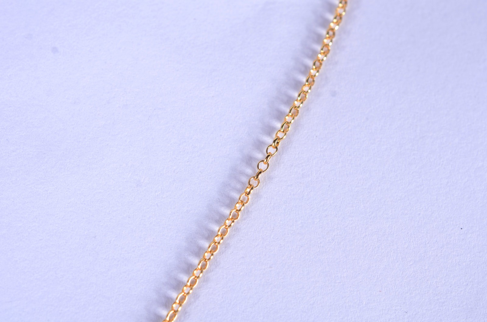 Cordão com pendente com Coração de Jesus de ouro 18 k. (Por motivos... - foto 4 de 8