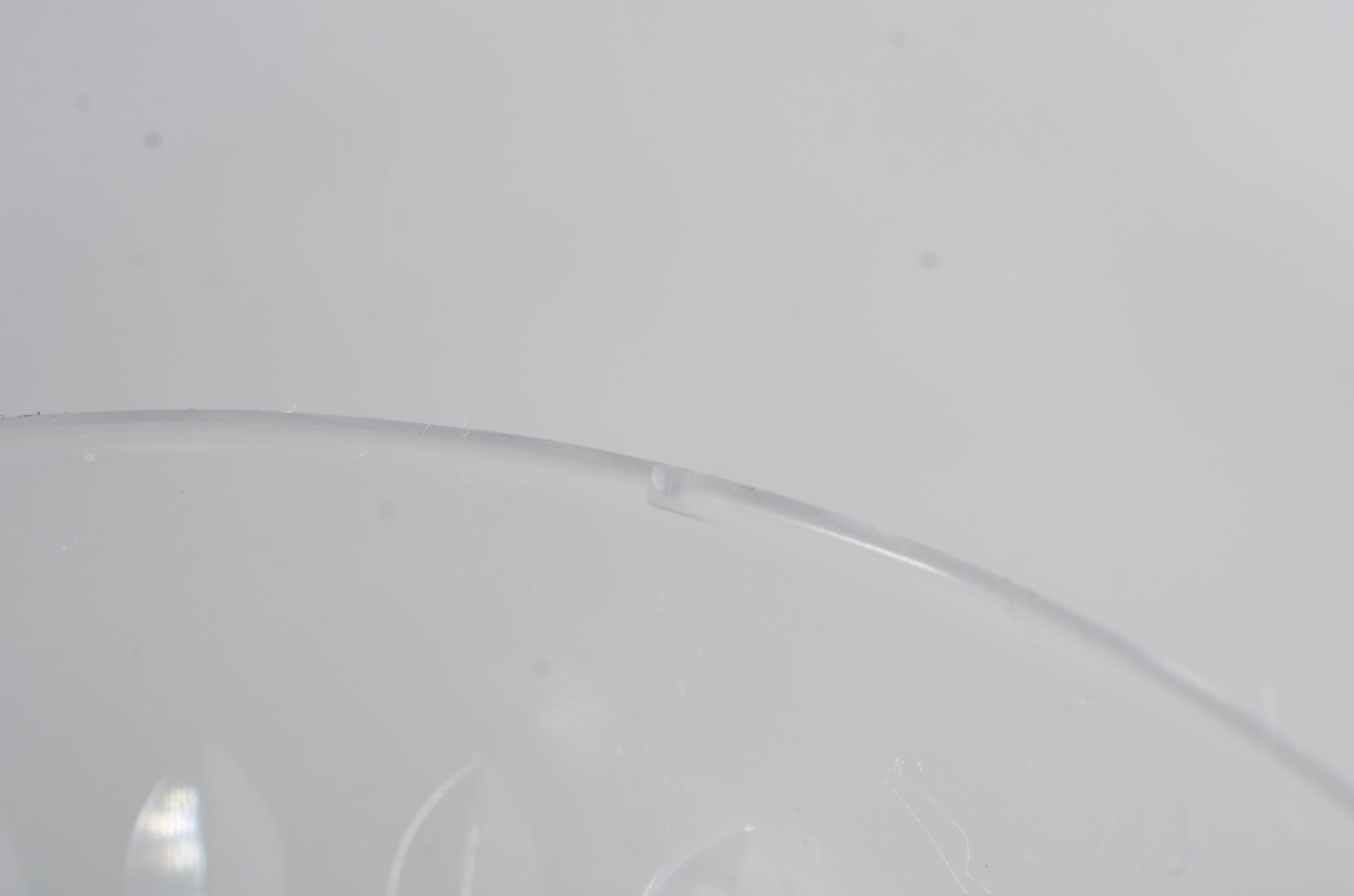 Diversas peças, sendo: 6 taças para champagne de cristal e 5 taças... - foto 8 de 9