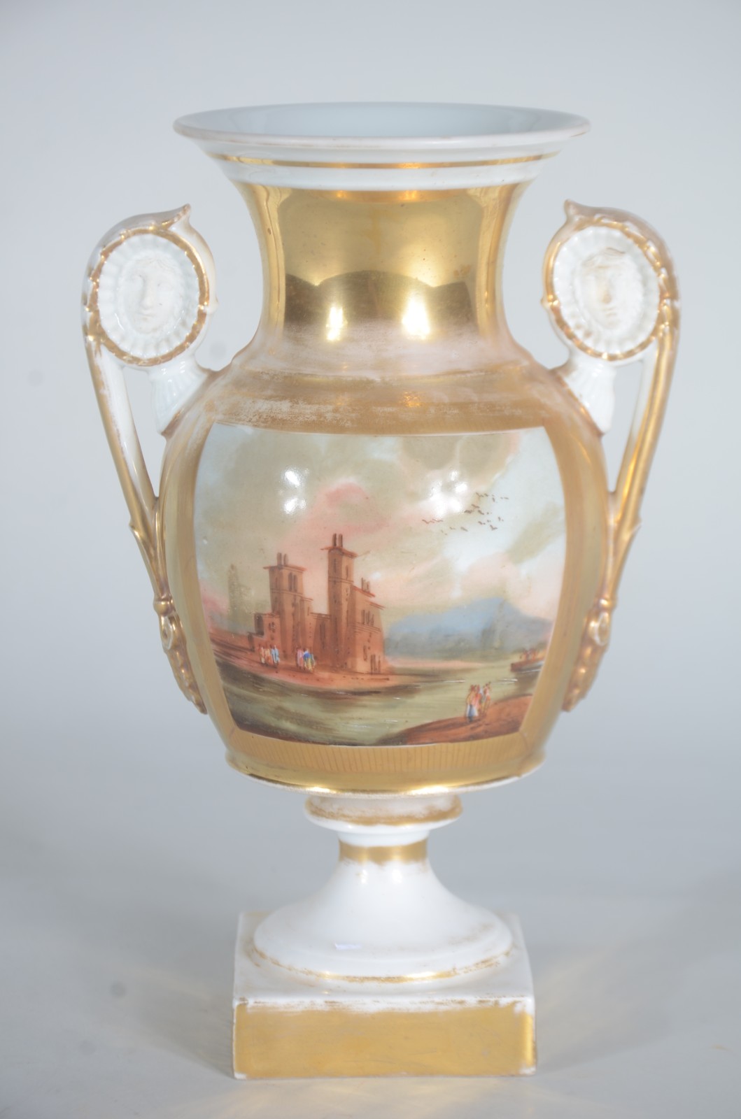 Ânfora de porcelana européia. - foto 4 de 11