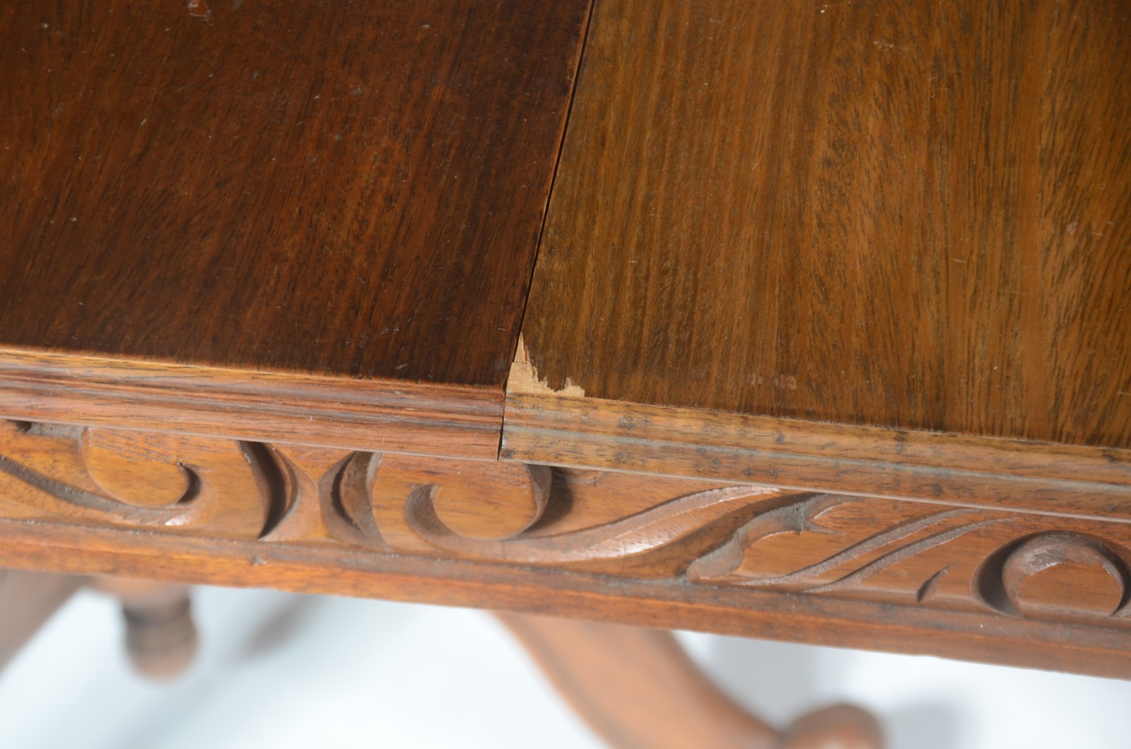 Mesa de jantar de madeira, tabua extensora (40 cm x 50 cm), tampo... - foto 4 de 11