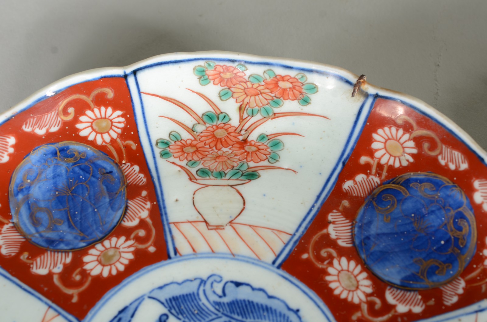 Dois pratos de porcelana japonesa Imari. - foto 6 de 8