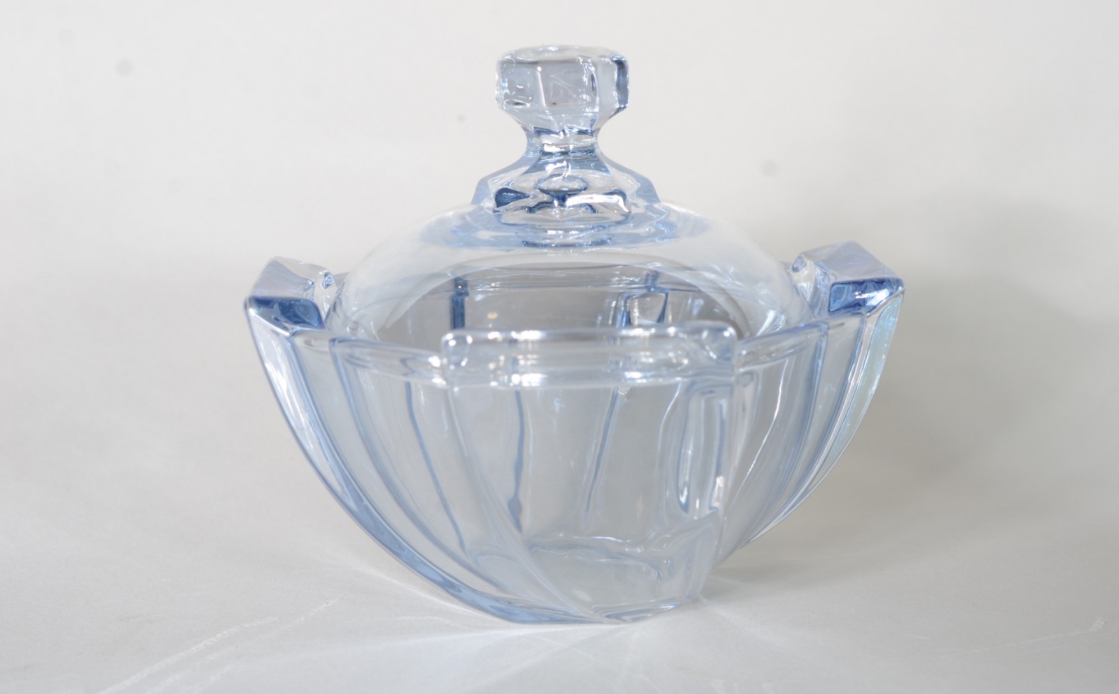 Três compoteiras de vidro decorativo na cor azul. - foto 5 de 6