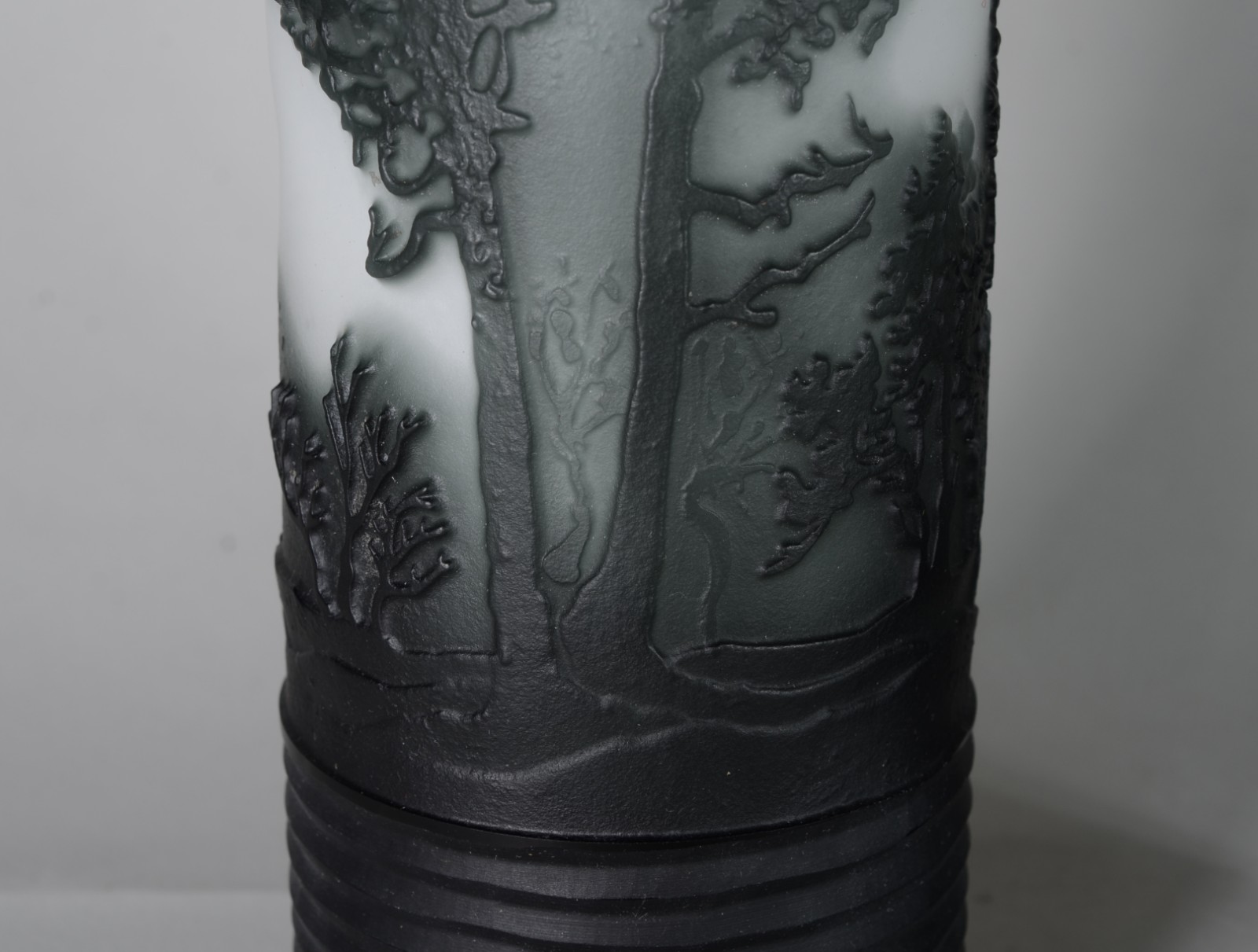 Par de vasos de vidro decorativo branco. - foto 4 de 6