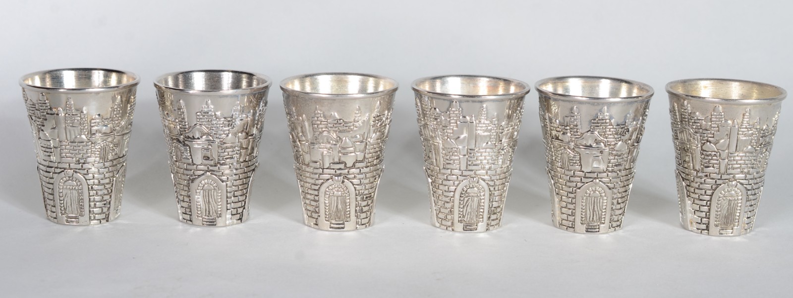 Conjunto para vinho para cerimonia judaica. - foto 7 de 11
